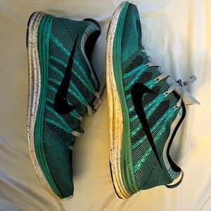 Nike lunar 1 flyknit + mens 10.5 perfect condition teal rare speckle rare